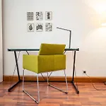 Hapton House Central 12