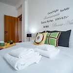 Hapton House Central 12